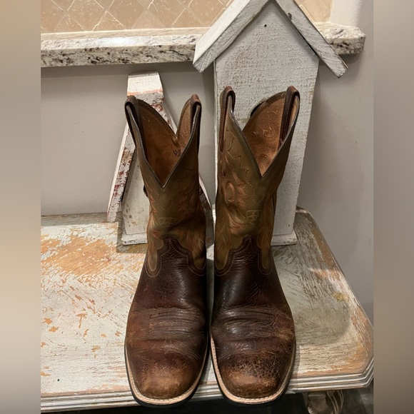 Ariat Two-Tone Mens Broken In Cowboy Boots 9.5 D - Picture 6 of 9